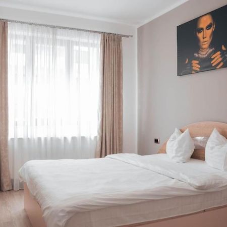 Apartament Zona Coresi Mall Μπρασόβ Εξωτερικό φωτογραφία