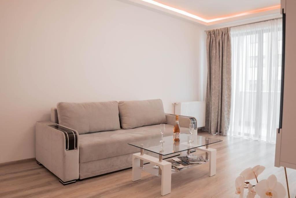 Apartament Zona Coresi Mall Μπρασόβ Εξωτερικό φωτογραφία